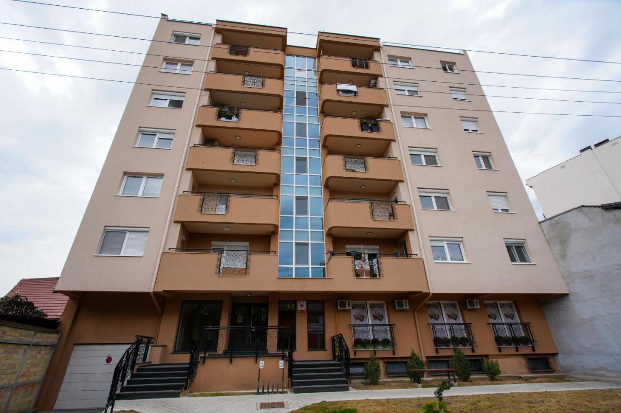 Apartman Jelena Subotica Exteriör bild