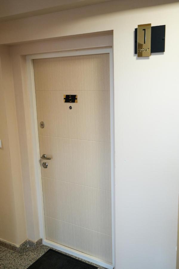 Apartman Jelena Subotica Exteriör bild